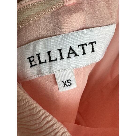 💖🛍️ELLIAT Dress Acacia Crape Textured Off Shoulder Pleated Slit Knee Length - Picture 8 of 9